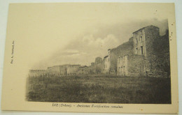 CPA Vers 1920 - Anciennes Fortifications Romaines à DIE - Vers 1920 Bel État   Valence, Crest - Die