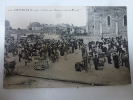 Lot 2 CPA CP Croix De Vie La Place De L'Eglise Un Jour De Marché Le Port 85 Vendée - Saint Gilles Croix De Vie