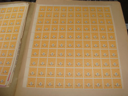 N°  709 En Feuille  De 100 Timbres Entières Neuves - Full Sheets