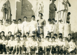 REAL PHOTO FOTO SCHOOL BOYS POSTCARD SIZE ALUNOS ESCOLA PRIMARIA QUELUZ SINTRA PORTUGAL AT53 - Fotografie