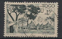 TOGO - 1947 - N°YT. 252 - Cases 20f - Oblitéré / Used - Usati