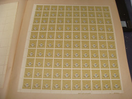 N°  704 En Feuille  De 100 Timbres Entières Neuves - Full Sheets