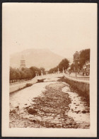 Jolie Photographie La Dordogne à La Bourboule En Août 1932, Puy De Dôme, 6,3 X 8,8 Cm - Lieux