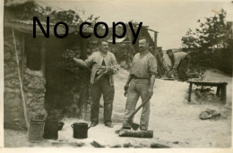 PHOTO FRANCAISE - POILU ARTILLEURS ET TERRITORIAUX AU CANTONNEMENT DE WEZ PRES DE PRUNAY - REIMS MARNE GUERRE 1914 1918 - Guerre, Militaire