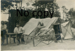 PHOTO FRANCAISE - POILU ARTILLEURS ET TERRITORIAUX AU CANTONNEMENT DE WEZ PRES DE PRUNAY - REIMS MARNE GUERRE 1914 1918 - Guerre, Militaire