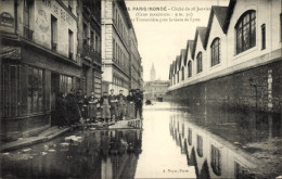 CPA Paris XII Reuilly, Rue Traversière, Gare De Lyon, Die Seine-Überschwemmung Von 1910 - Andere & Zonder Classificatie