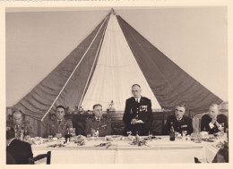 PAU 1957 OFFICIERS DE GENDARMERIE COLONEL LEFEVRE - Europa