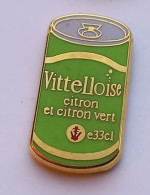 G517 Pin's VITTEL Vosges Groupe Nestlé Vittelloise Citron Vert Signé Arthus Bertrand Achat Immédiat - Arthus Bertrand
