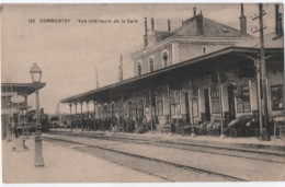 La Gare De Commentry  Arivée Du Train Et Sortie De L'usine Place Martenot - Commentry