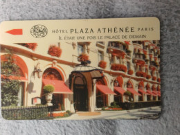 HOTEL KEYS - 2623 - FRANCE - HOTEL PLAZA ATHÉNÉE - Cartes D'hotel