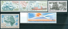 TAAF  1990 Poste Aérienne N° Y&T 110 à 114 Dont Triptyque N° 113A. Neuf Sans Charnière Très Frais - Luftpost