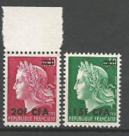 REUNION  N° 384 Et 385 NEUF** LUXE SANS CHARNIERE NI TRACE / Hingeless  / MNH - Neufs