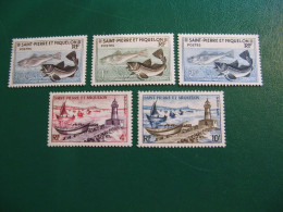 SAINT PIERRE ET MIQUELON YVERT POSTE ORDINAIRE N° 353/357 NEUFS** LUXE - MNH -  COTE 10,00 EUROS - Unused Stamps