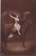 CHEVAL(FEMME) - Paarden