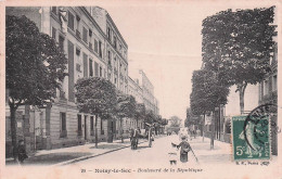 Noisy Le Sec - Boulevard  De La Republique   - CPA °J - Noisy Le Sec