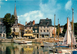 14 - Honfleur - Le Vieux Bassin Et L'église St-Etienne - Bateaux - Automobiles - Carte Neuve - CPM - Voir Scans Recto-Ve - Honfleur