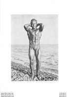 HOMME EN MAILLOT DE BAIN CULTURISME CULTURISTE  15X11CM - Autres & Non Classés