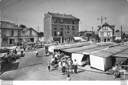 VIGNEUX LA PLACE ANATOLE FRANCE - Vigneux Sur Seine