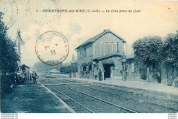 CHAMPAGNE SUR OISE LA GARE PRISE DU QUAI - Champagne Sur Oise