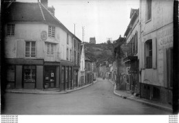 RARE ST JULIEN DU SAULT RUE  FONTAINE  EPREUVE PHOTO AYANT SERVIE AU TIRAGE DE LA CARTE POSTALE 18 X 12 CM VOIR 2 SCANS - Saint Julien Du Sault