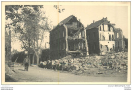 CARTE PHOTO LIEU NON IDENTIFIE APRES BOMBARDEMENT - A Identifier