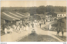 CARTE PHOTO   FETE DEFILE - Te Identificeren