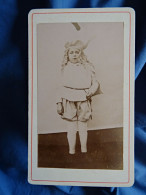 Photo Cdv Anonyme (amateur) - Petit Garçon Costumé En Page, Circa 1895 L436A - Anciennes (Av. 1900)