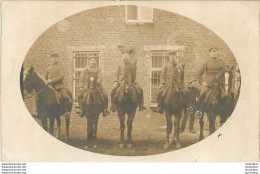 CARTE PHOTO ALLEMANDE GROUPE DE SOLDATS ALLEMANDS 1917 - War 1914-18