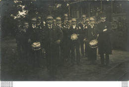 CARTE PHOTO ALLEMANDE   GROUPE DE SOLDATS ALLEMANDS  FANFARE - War 1914-18