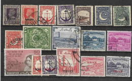 PAKISTAN - 18 DIVERS TRES BEAUX TIMBRES OBLITERES - Malaysia (1964-...)