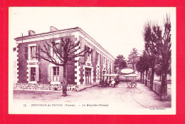 F-86-Neuville De Poitou-07A81  Le Majestic Palace, La Terrasse, Cpa BE - Neuville En Poitou