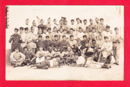 Milit-755A81  Carte Photo, Un Groupe De Militaires, Cpa  - Other & Unclassified