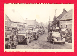 Auto-164Ph75  Photo, Semi Chenilles Allemandes, Type S D K F Z , Et Une Mercedes 170 - Voitures De Tourisme