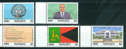 Vanuatu, 10e Anniversaire De L'indépendance, N° 846 à 850 Y&T Neufs Sans Charnière Bord De Feuille - Vanuatu (1980-...)