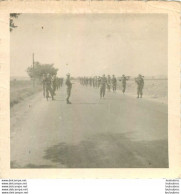 GUERRE D'ALGERIE PHOTO ORIGINALE 9 X 9 CM R2 - Guerra, Militares