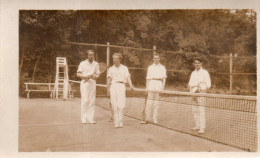 Photographie Photo Vintage Snapshot Tennis Raquette Court - Deportes