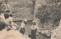 MAROC. DEBDOU.   FEMMES JUIVES A LA SOURCE - Judaísmo