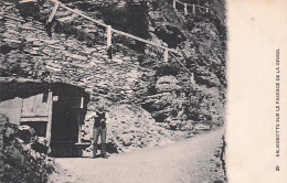 Valais -LOECHE  Les Bains  - Balmgrotte Sur Le Passage De La Gemmi - Autres & Non Classés