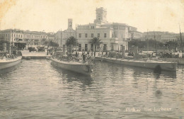 Piraeus , Greece * The Harbour * Navires Bateaux De Guerre Sous Marins ? * Le Pirée Grèce - Griechenland