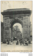 NEVERS LA PORTE DE PARIS  ET L'EGLISE SAINT PIERRE - Nevers