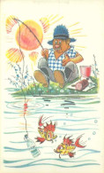 FANTAISIE ILLUSTRATEUR PECHE -  CP RUSSE  -  SOUS LE SOLEIL PECHE A LA LIGNE BOUTEILLE A L EAU - Angelsport