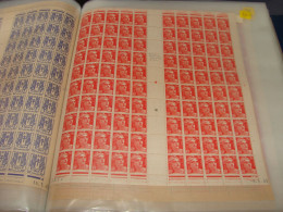 N° 714 En Feuille  De 100 Timbres Entières Neuves - Full Sheets