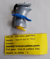 Kinder - Guerre En Cuisine - Cafetière Guerrière, Pied Jaune, Bras Et Cuillère Bleu - K02 49 - Sans BPZ - Montabili