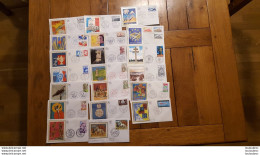 JOLI LOT DE 40 ENVELOPPES PREMIER JOUR D'EMISSION FDC VOIR LES 2 SCANS AUCUN DOUBLE REF C - 1970-1979