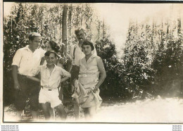 GROUPE DE PERSONNES  EN  FORET  PHOTO ORIGINALE 8.50 X 6 CM - Anonymous Persons