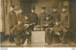 CARTE PHOTO ALLEMANDE GROUPE DE SOLDATS ALLEMANDS  REKRUTEN 1914 - Guerre 1914-18