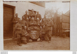 CARTE PHOTO ALLEMANDE GROUPE DE SOLDATS ALLEMANDS  1917 - Guerre 1914-18