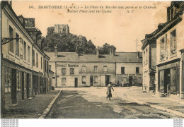 MONTOIRE SUR LE LOIR LA PLACE DU MARCHE AUX PORCS ET LE CHATEAU - Montoire-sur-le-Loir