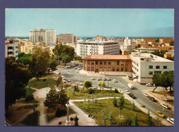 1974 - LATINA - PIAZZA BONIFICATORI E PALAZZO POSTE  -  ITALIE - Latina