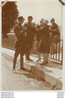 SOLDATS ET FEMMES PHOTO ORIGINALE FORMAT  8 X 5.50 CM - Guerra, Militares